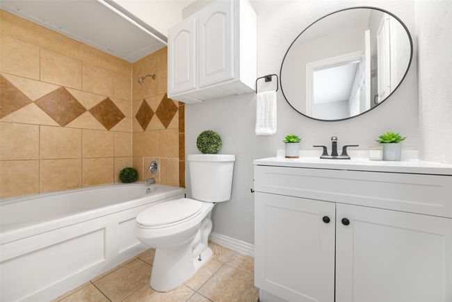 Master bath with new vanity and mirror | Image 17