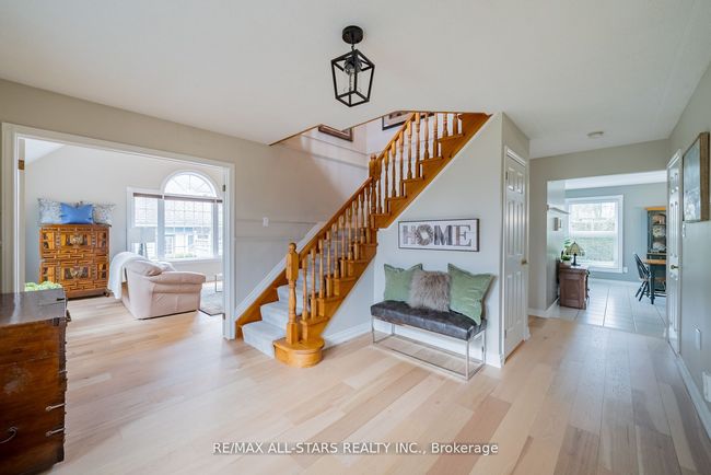 276 Union Ave, House other with 4 bedrooms, 4 bathrooms and 5 parking in Prince Albert ON | Image 4