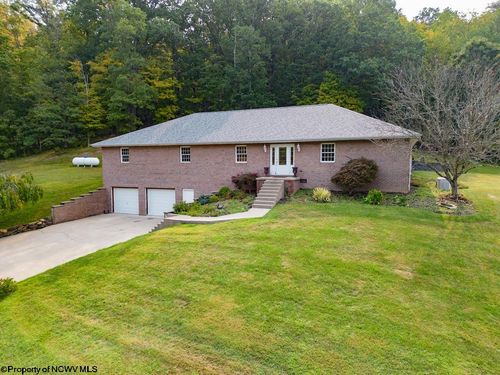 2258 Middleville Rd, Flemington, WV, 26347-6405 | Card Image