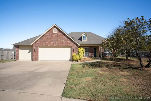 10207 E 101st Court N, Owasso, OK, 74055 | Card Image