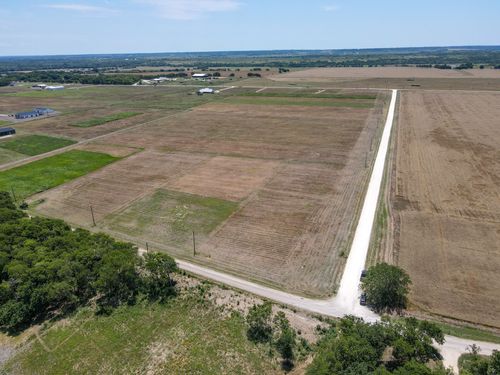 13100 Cr-101a, Grandview, TX, 76050 | Card Image