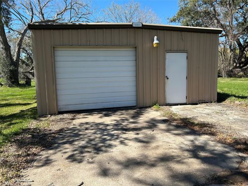 342 Bluebonnet Dr, Jones Creek, TX, 77541-9407 | Card Image