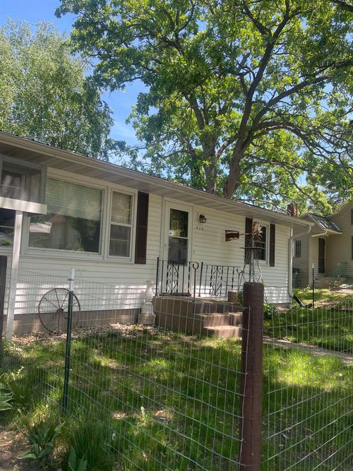 538 E South Street, RICHLAND CENTER, WI, 53581 | Card Image