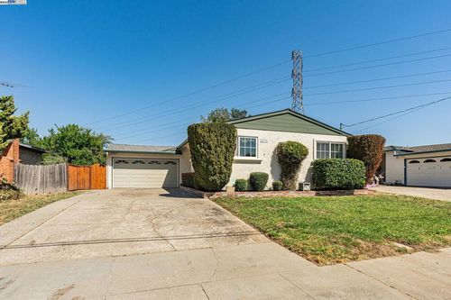24964 Panitz St, Fairview, CA, 94541-6929 | Card Image