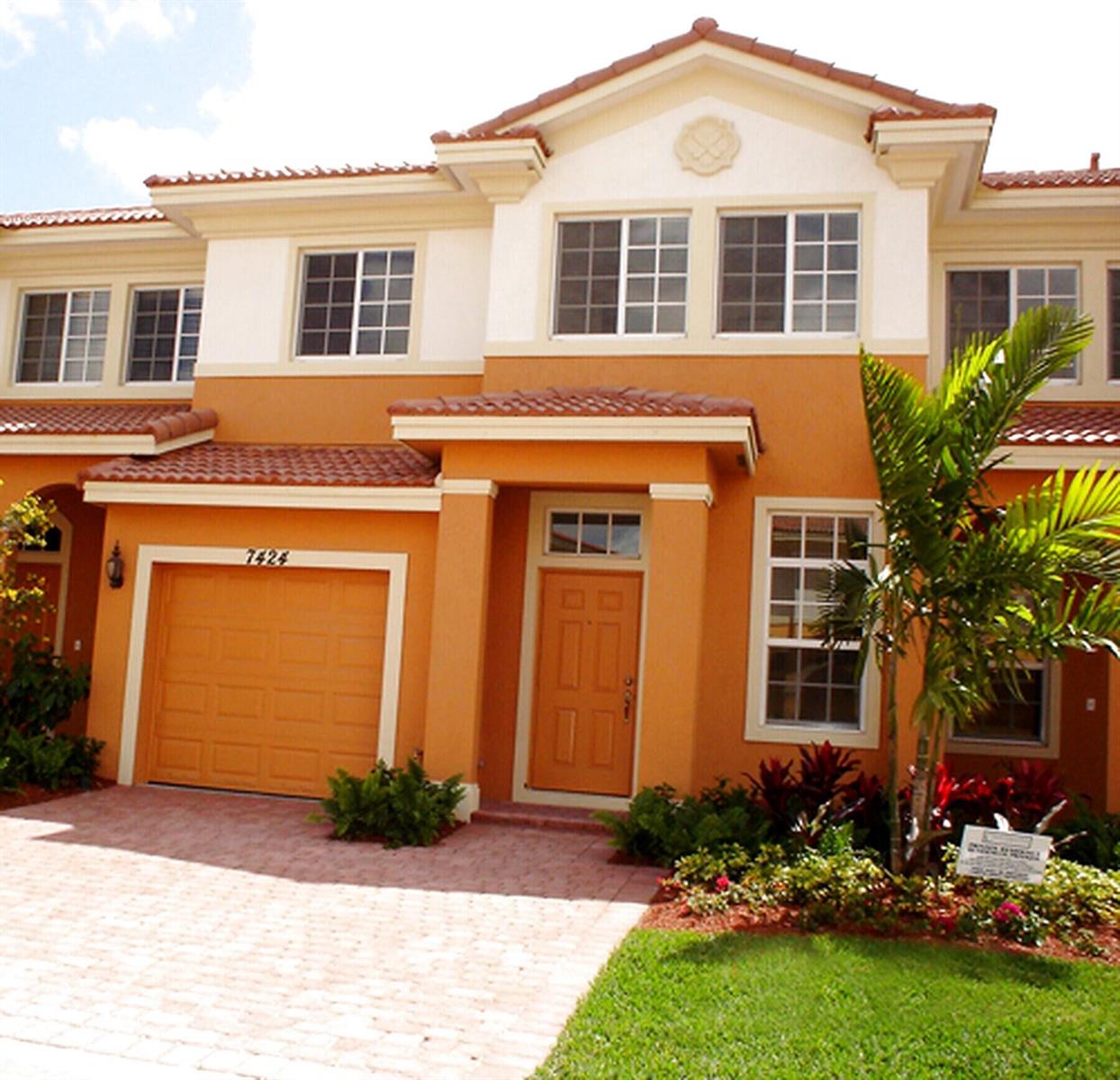 Residential Lease in Boynton Beach