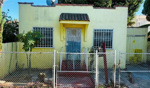 1911 Locust Ave, Long Beach, CA, 90806-5415 | Card Image