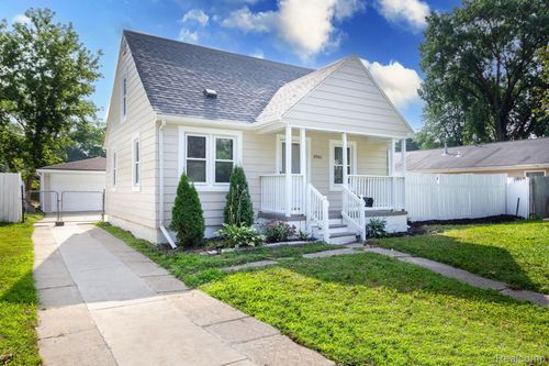 5961 Mcguire St, Taylor, MI, 48180-1143 | Card Image