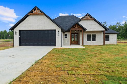 290 Big Oaks Rd, Kilgore, TX, 75662-1169 | Card Image