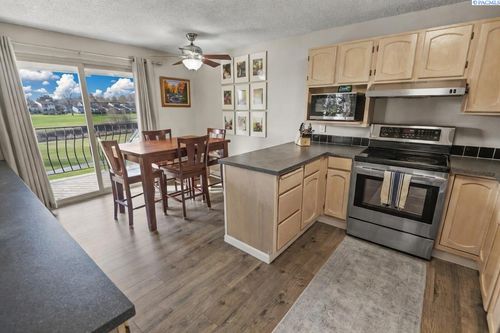 apt-315-303 Gage Blvd, Richland, WA, 99352-8906 | Card Image