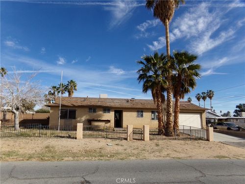 71762 El Paseo Dr, 29 Palms, CA, 92277-1932 | Card Image