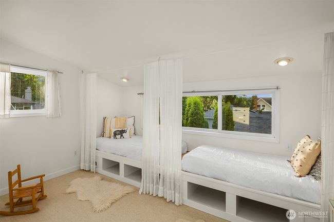 4512 35 Th Ave W, House other with 3 bedrooms, 2 bathrooms and null parking in Seattle WA | Image 20