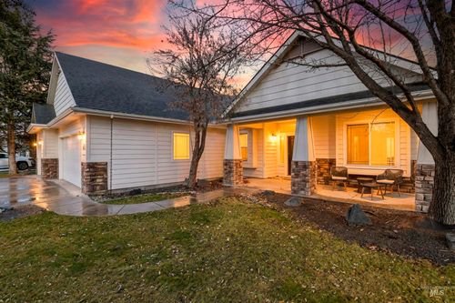 710 W Cedar Pointe Way, Nampa, ID, 83686-5581 | Card Image
