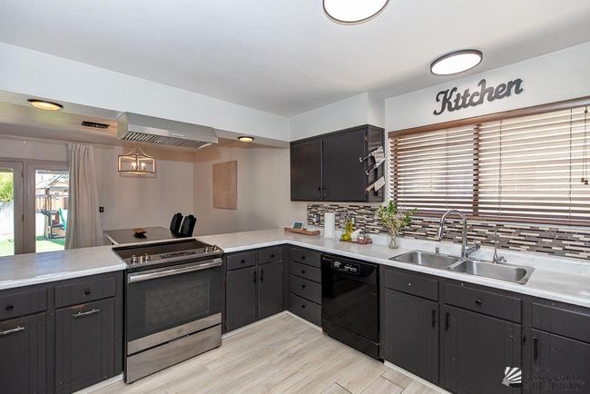 1668 W Citrus Loop, House other with 3 bedrooms, 2 bathrooms and 2 parking in Yuma AZ | Image 13