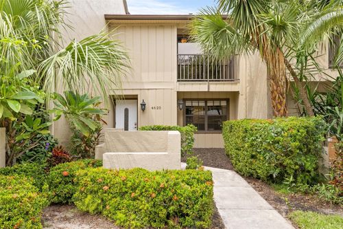 10-4620 Hidden View Pl, SARASOTA, FL, 34235-2242 | Card Image