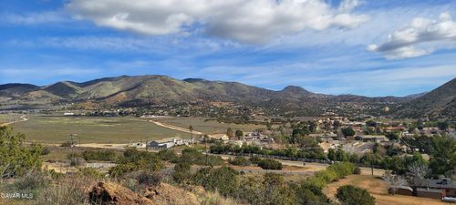 1 Governor Mine Rd, Acton, CA, 93510 | Card Image