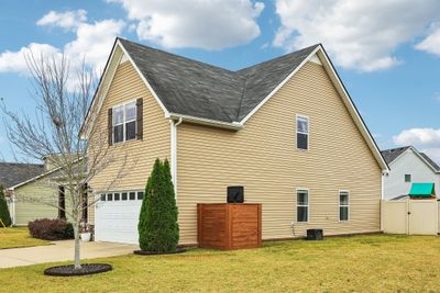 2134 Longhunter Chase Dr, House other with 3 bedrooms, 2 bathrooms and 2 parking in Spring Hill TN | Image 3