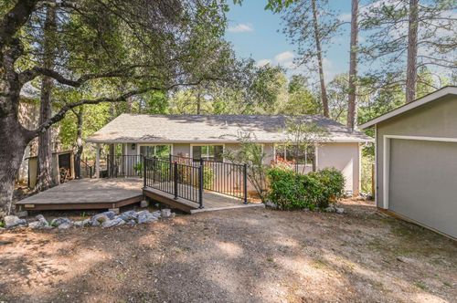 830 Sheep Ranch Rd, Murphys, CA, 95247-9638 | Card Image