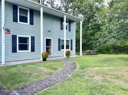 43 Brittany Dr, West Hurley, NY, 12491-5603 | Card Image