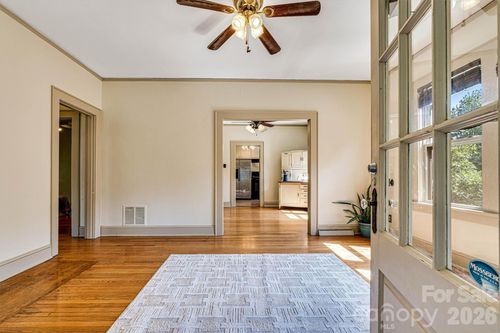220 W 8th St, Newton, NC, 28658-3130 | Card Image