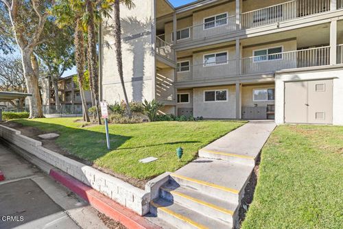 566 Ebbtide Cir, Port Hueneme, CA, 93041-3551 | Card Image