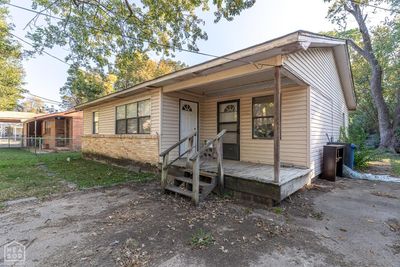 1200 Haltom Street, House other with 3 bedrooms, 1 bathrooms and null parking in Jonesboro AR | Image 2