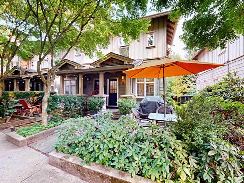 227-15 Sixth Ave, New Westminster, BC, V3L1T1 | Card Image
