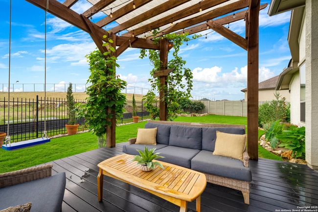 1235 Yaupon Loop, House other with 4 bedrooms, 3 bathrooms and null parking in New Braunfels TX | Image 29