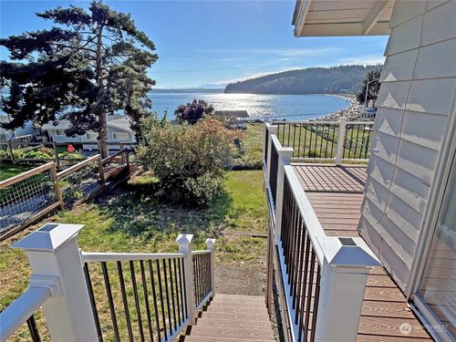 2206 Elger Beach Lane, Camano Island, WA, 98282 | Card Image