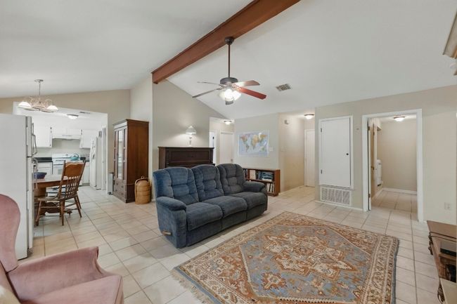 4802 Peach Grove Ct, House other with 5 bedrooms, 2 bathrooms and 2 parking in Austin TX | Image 6
