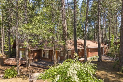 680 Larkspur Ln, Murphys, CA, 95247-9560 | Card Image