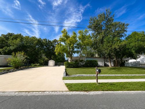 1052 Osceola Trl, CASSELBERRY, FL, 32707-2612 | Card Image