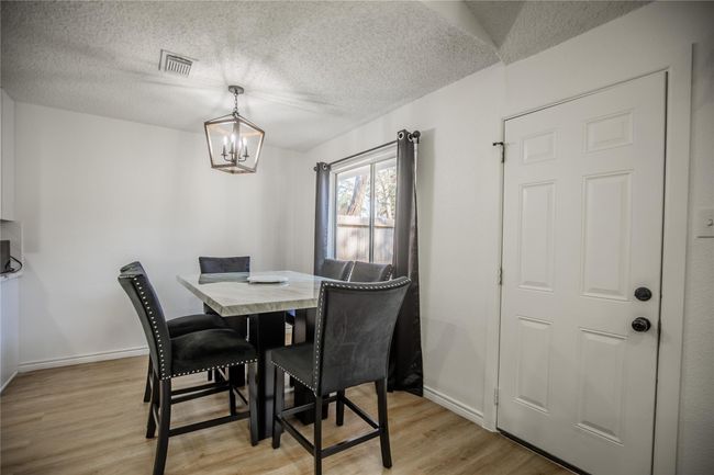 23310 Dew Wood Ln, House other with 3 bedrooms, 2 bathrooms and 2 parking in Spring TX | Image 5