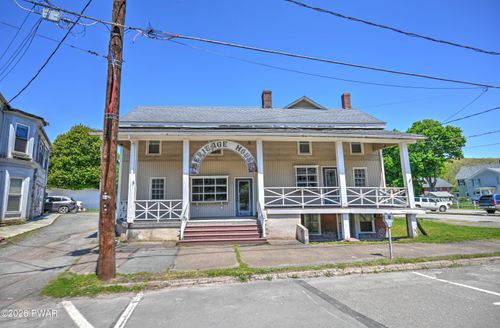 607 Church St, Hawley, PA, 18428-1409 | Card Image