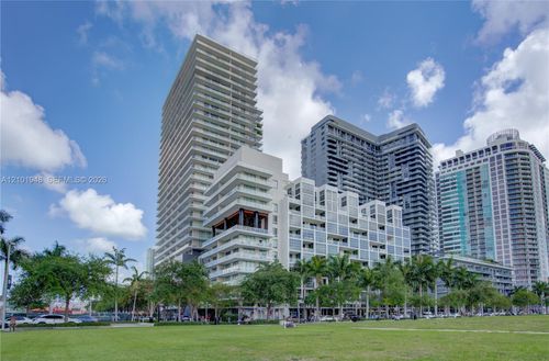 pm05-3451 Ne 1st Ave, Miami, FL, 33137-3984 | Card Image