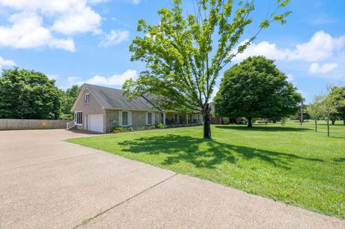 6665 John Hager Rd, Mount Juliet, TN, 37122-3751 | Card Image