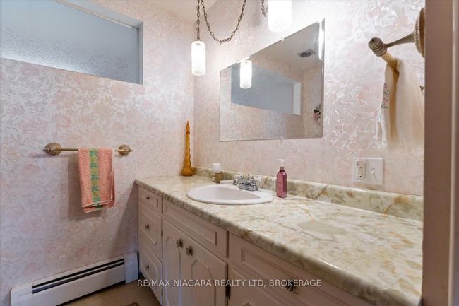 12 Harbourview Rd, House other with 3 bedrooms, 2 bathrooms and 8 parking in Port Colborne ON | Image 19