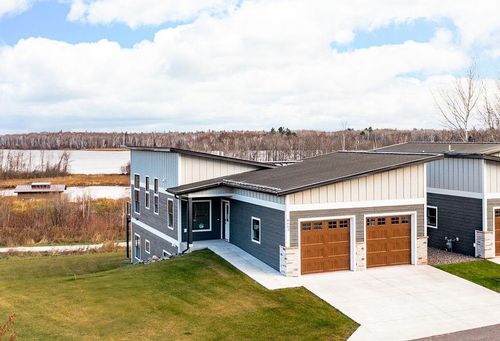 8602 Maynard Pl, DULUTH, MN, 55808-2805 | Card Image