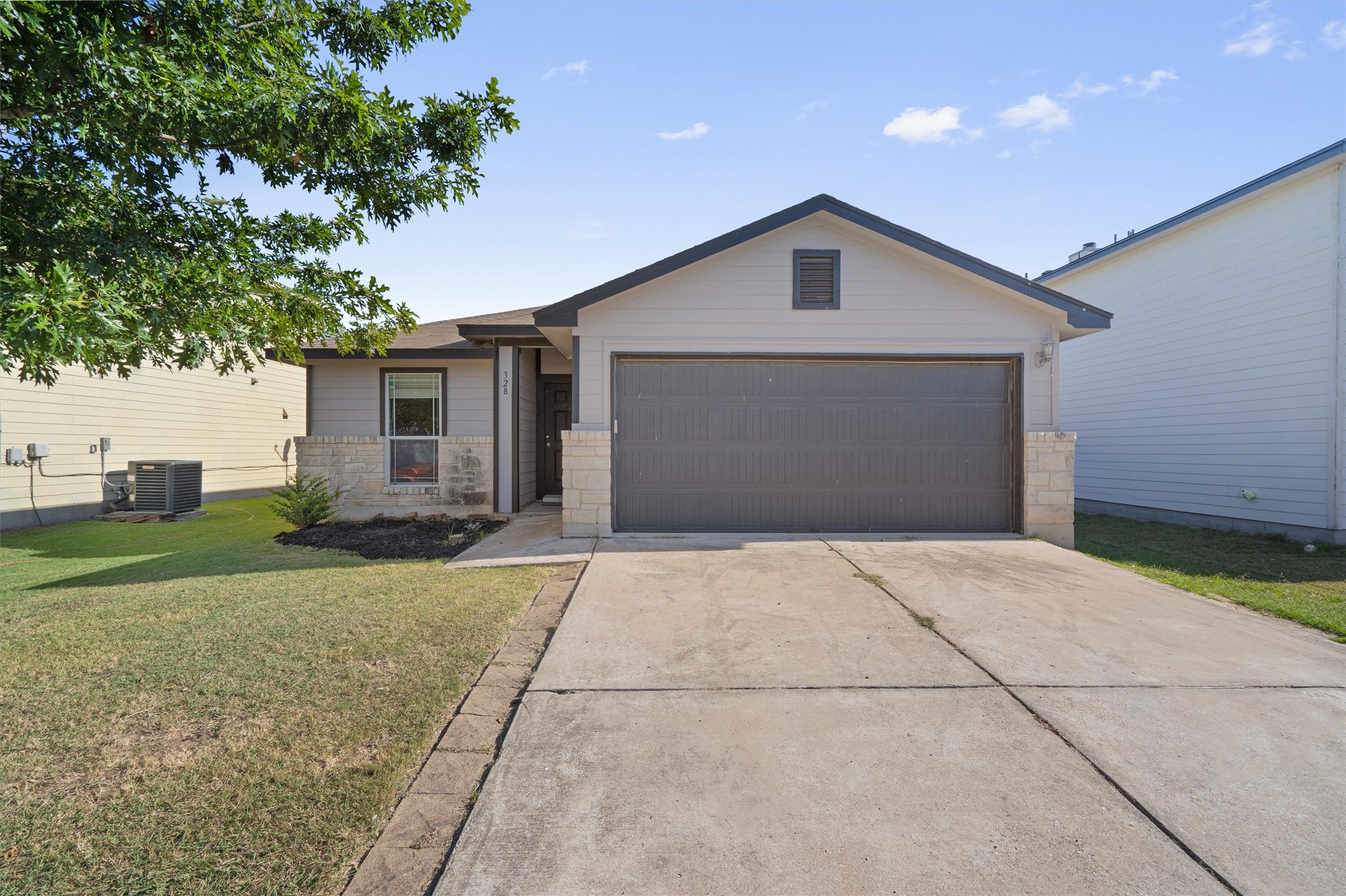 Liberty St, Hutto, TX 78634