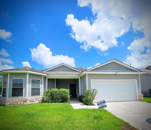 13015 Calcasieu Dr, Denham Springs, LA, 70726-7334 | Card Image