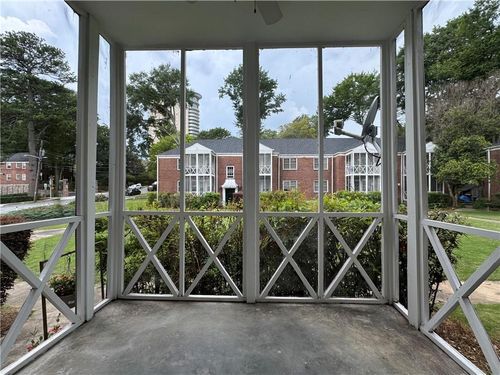 apt-e1-72 Delmont Dr Ne, Atlanta, GA, 30305-3137 | Card Image