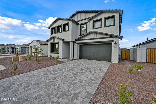 7632 W Saddlehorn Rd, Peoria, AZ, 85383-7408 | Card Image
