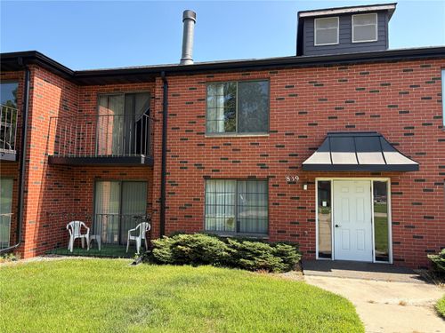 51-89 Kerry Lane Se, Cedar Rapids, IA, 52403 | Card Image