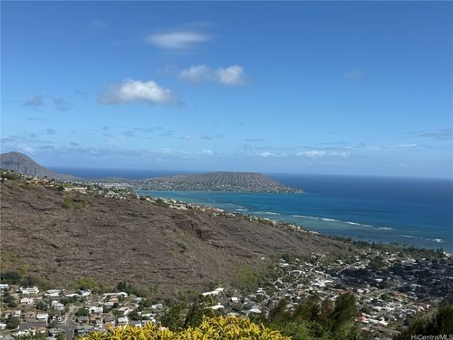 5377 Kahalakua St. Kahalakua Street, Honolulu, HI, 96821 | Card Image