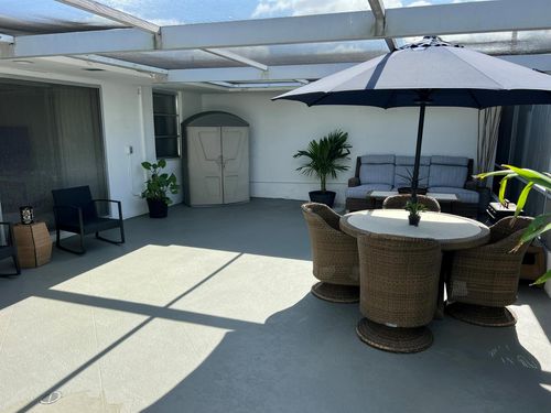 95 East Ct, Royal Palm Beach, FL, 33411-2902 | Card Image