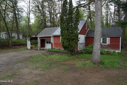 8 Scout Rd, Wilton, NY, 12831-2403 | Card Image