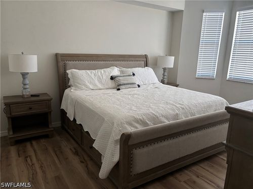 apt-2723-2740 Cypress Trace Cir, NAPLES, FL, 34119-8069 | Card Image