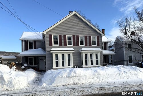 131 Willow St, Winsted, CT, 06098-2011 | Card Image