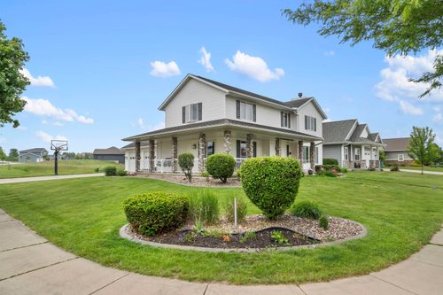 1020 Aldora Ln, WAUNAKEE, WI, 53597-3003 | Card Image