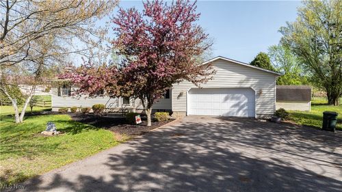 7947 Lafayette Rd, Lodi, OH, 44254-9610 | Card Image