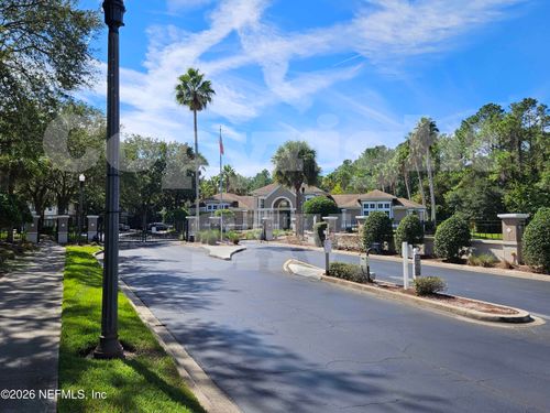 522-10550 Baymeadows Rd, JACKSONVILLE, FL, 32256-4518 | Card Image